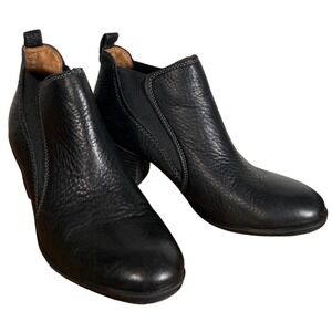 Comfortiva Black Leather Ankle Boots Womens Pillowtop Memory Foam Booties Sz 8.5
